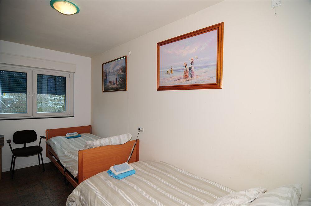 B&B Pincky Брюнссюм Екстер'єр фото